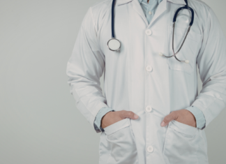 Medelita Lab Coats & Scrubs Every Healthcare Professional Should Know About